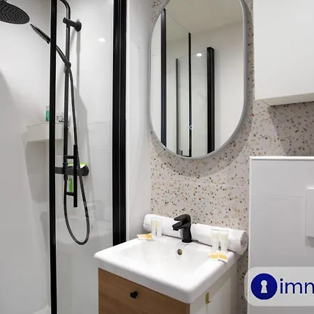 T2 Air-conditioned District Liberation Апартаменты Ницца