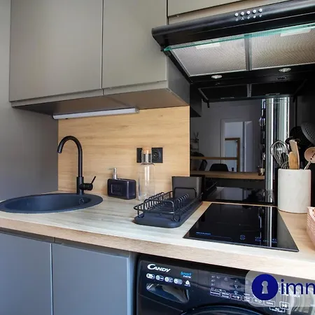 T2 Air-conditioned District Liberation * Nizza